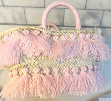 Load image into Gallery viewer, Small Baby Pink Handmade Straw Bag with Tassels
